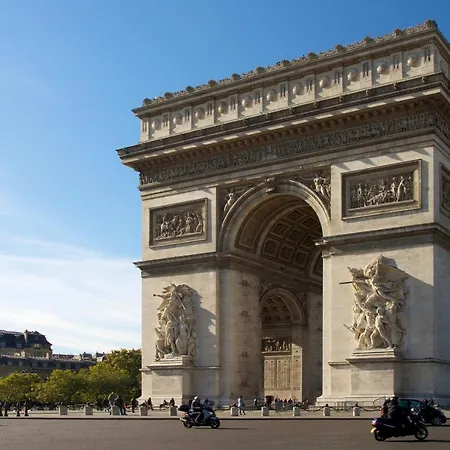 Panzió Single Arc De Triomphe